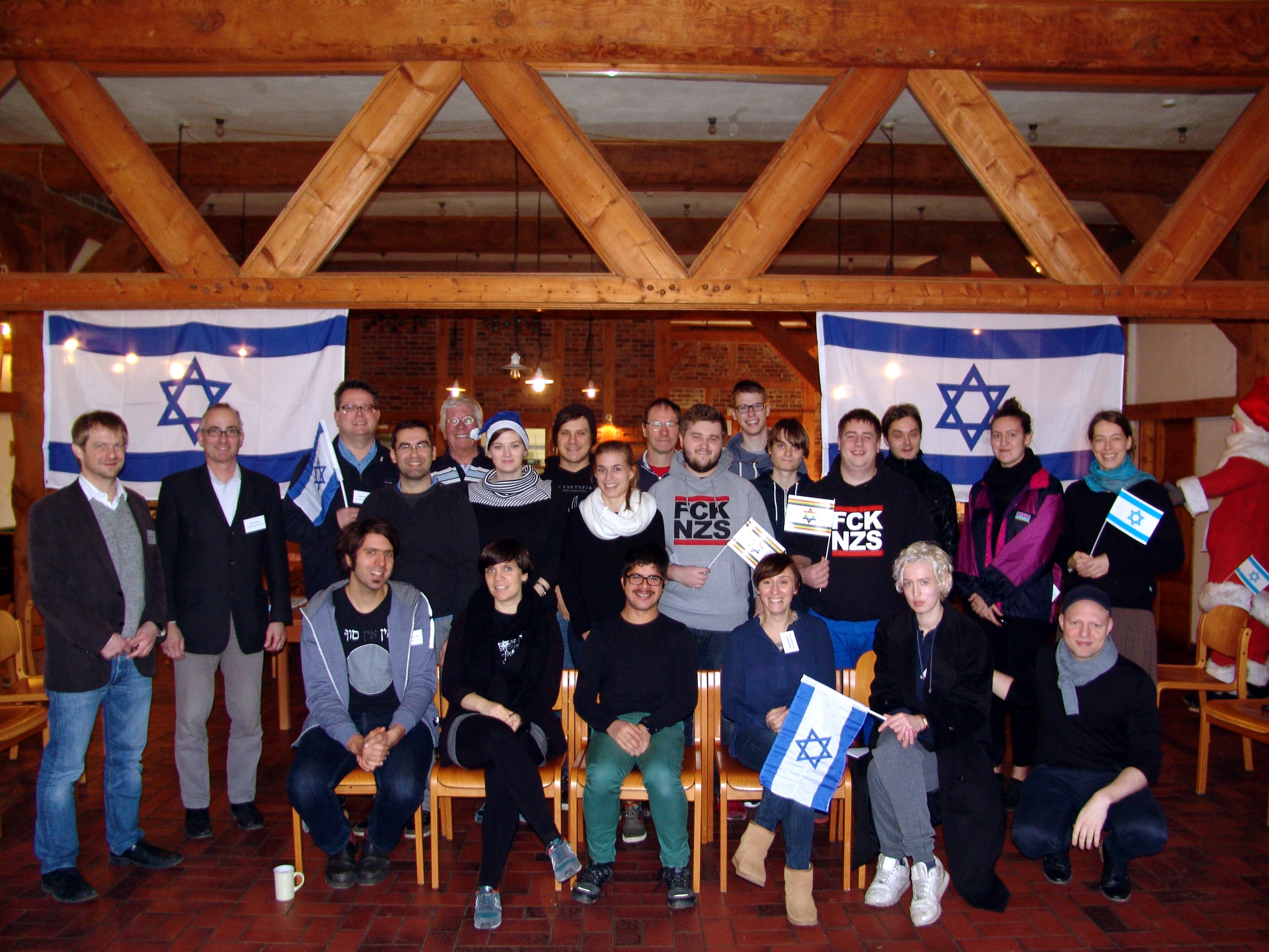 Gruppenfoto (Teilgruppe) vom IsraelSoliCamp 2015